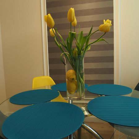 Grand -Tourist Marine Apartments غدانسك المظهر الخارجي الصورة