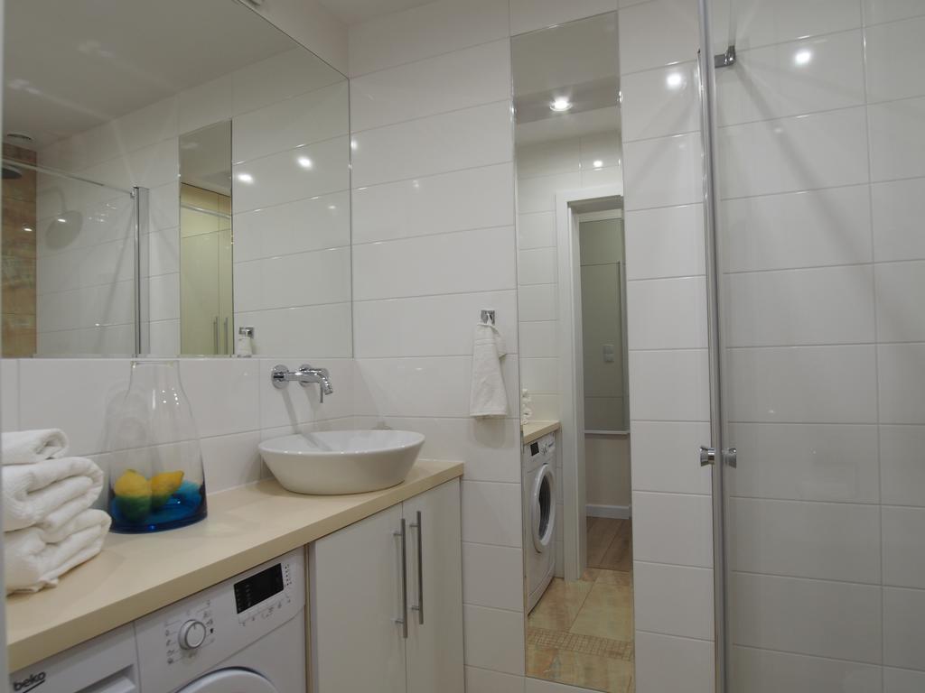 Grand -Tourist Marine Apartments غدانسك المظهر الخارجي الصورة